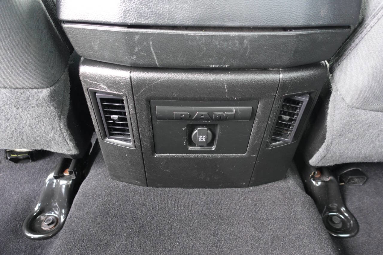 Used 2022 RAM 1500 Classic SLT w/ Electronics Convenience Group image 33