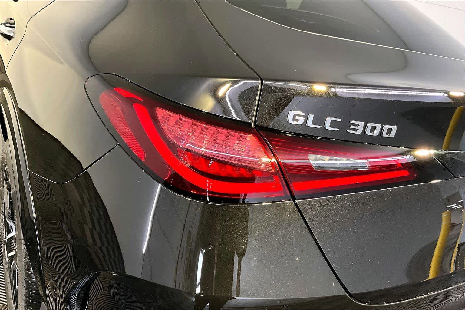 New 2026 Mercedes-Benz GLC 300 4MATIC image 5