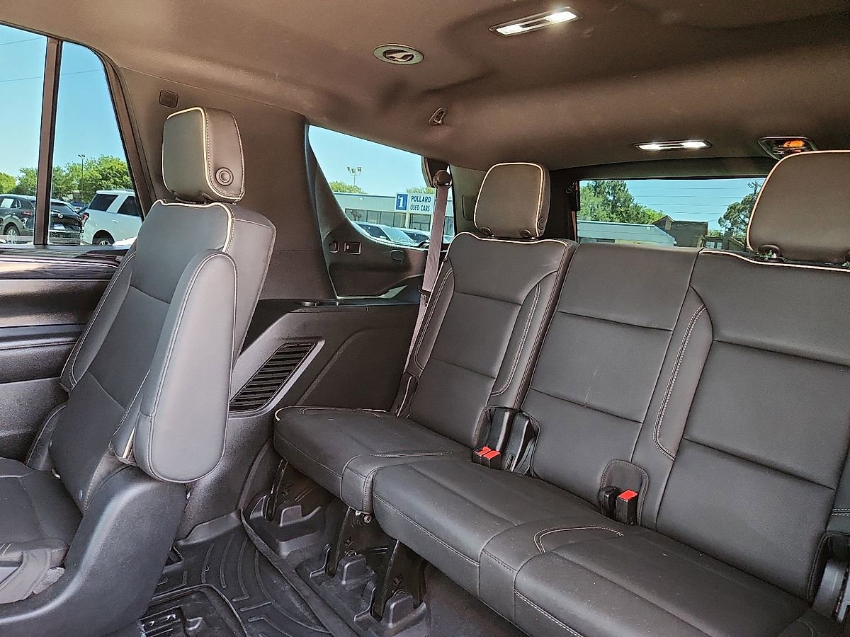 Used 2021 GMC Yukon SLT w/ SLT Luxury Package AWD/4WD image 5