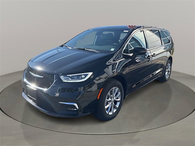 New 2026 Chrysler Pacifica Select image 7