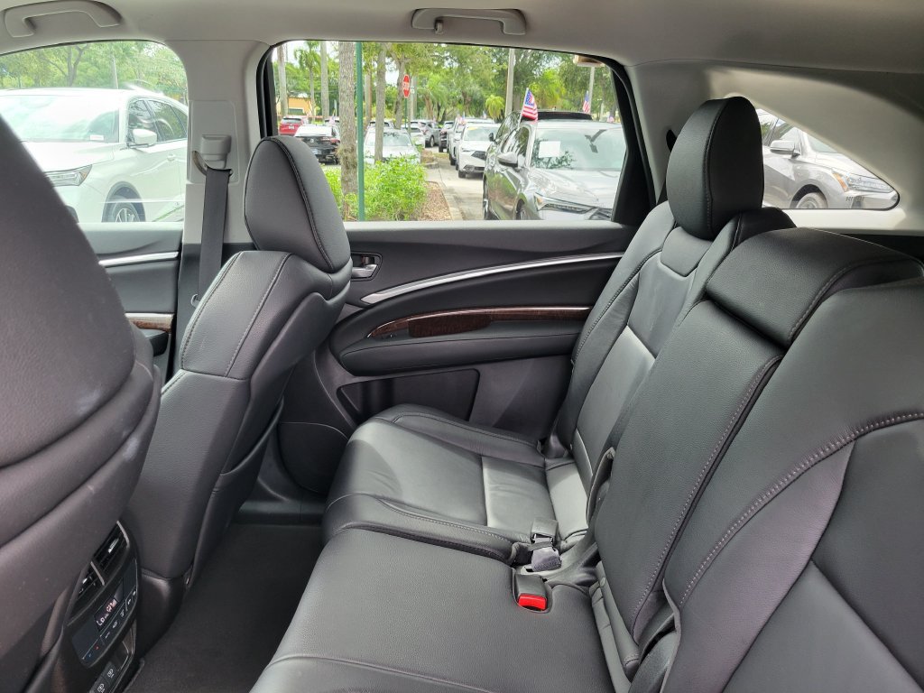 Used 2020 Acura MDX FWD image 12