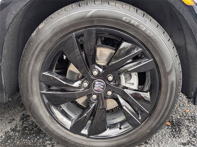 Used 2024 Buick Encore GX Sport Touring image 11