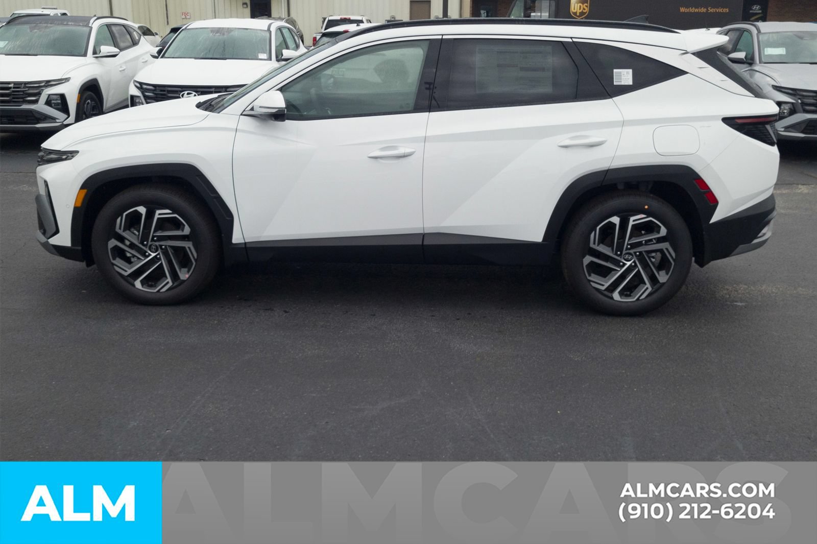 Used 2026 Hyundai Tucson Limited FWD image 11