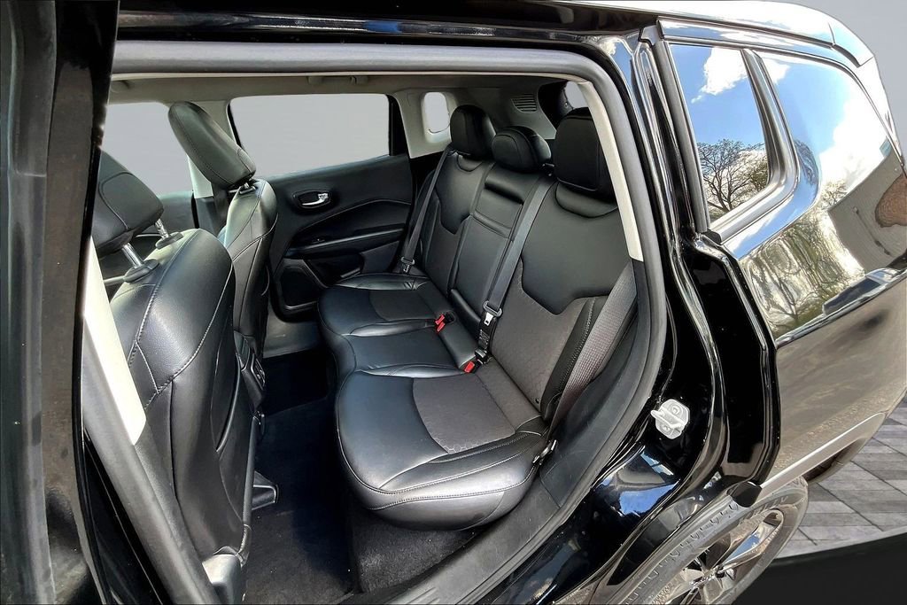 Used 2019 Jeep Compass Altitude image 25