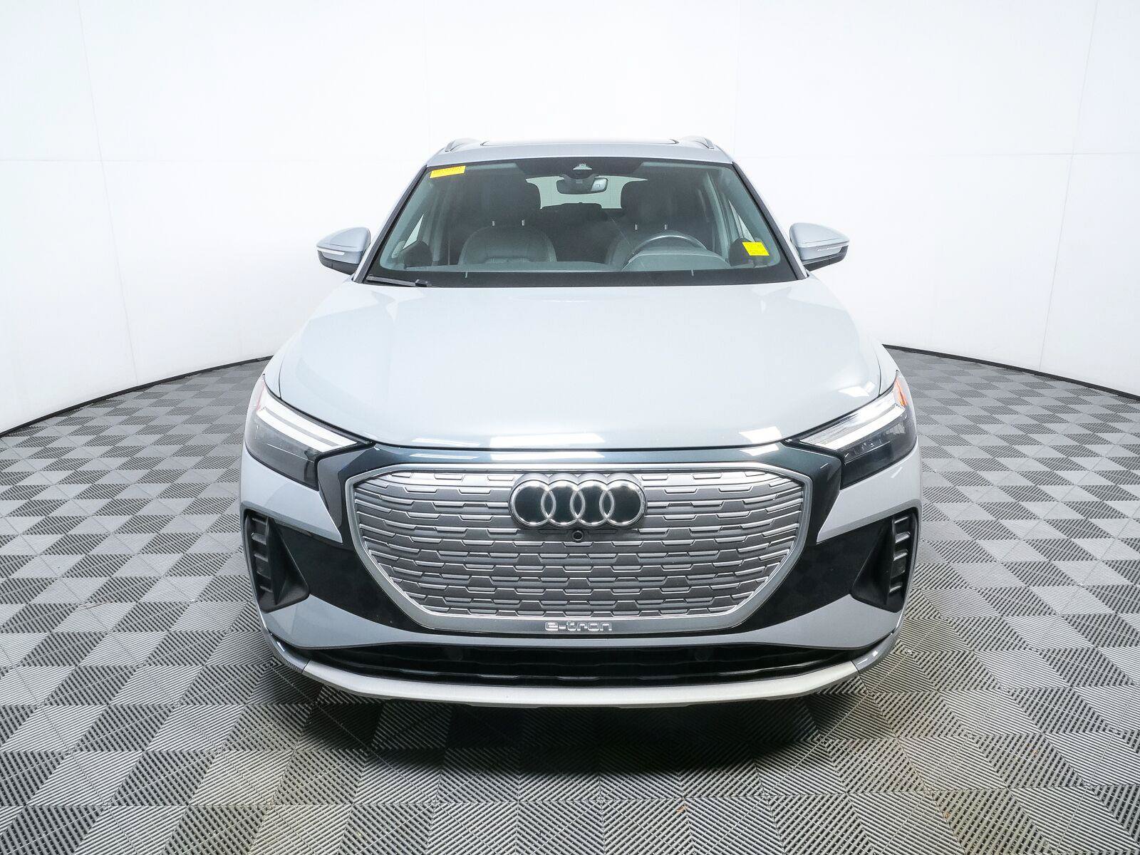 Used 2023 Audi Q4 e-tron Premium Plus w/ Premium Plus RWD image 35