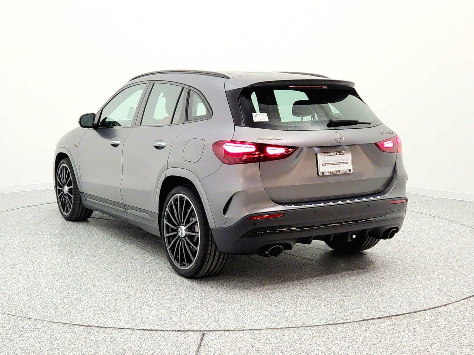 New 2026 Mercedes-Benz GLA 35 AMG 4MATIC image 7