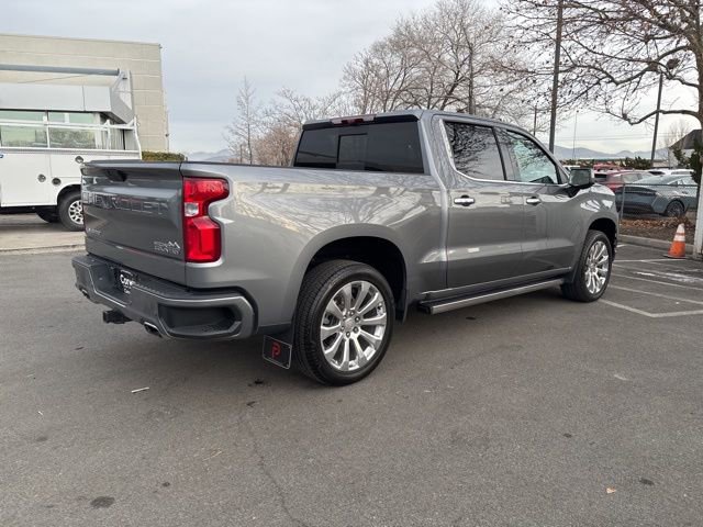 Used 2021 Chevrolet Silverado 1500 High Country w/ Technology Package image 6