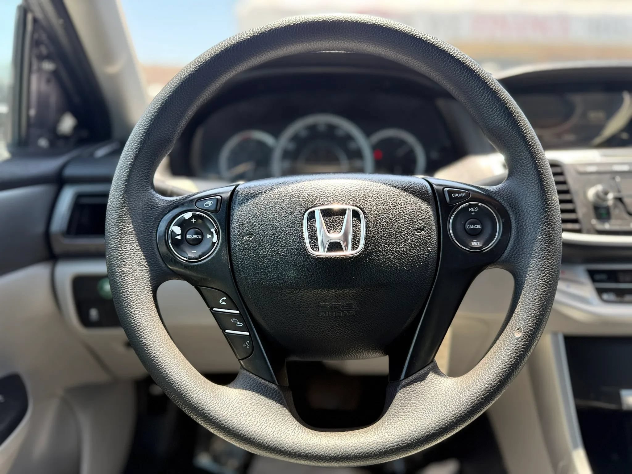 Used 2015 Honda Accord LX image 32