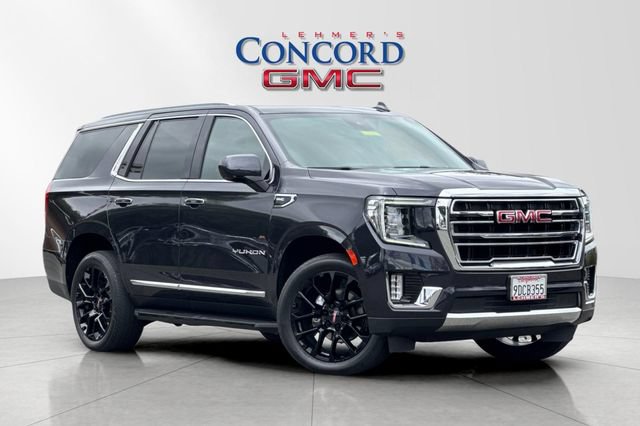 Used 2023 GMC Yukon SLT RWD image 1