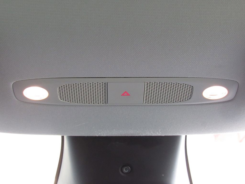 Used 2024 Tesla Model Y Long Range image 26