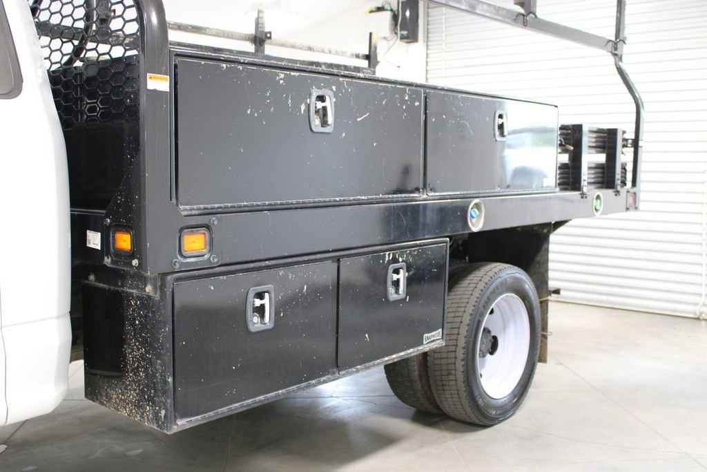 Used 2021 Ford F550 4x4 Regular Cab Super Duty image 19