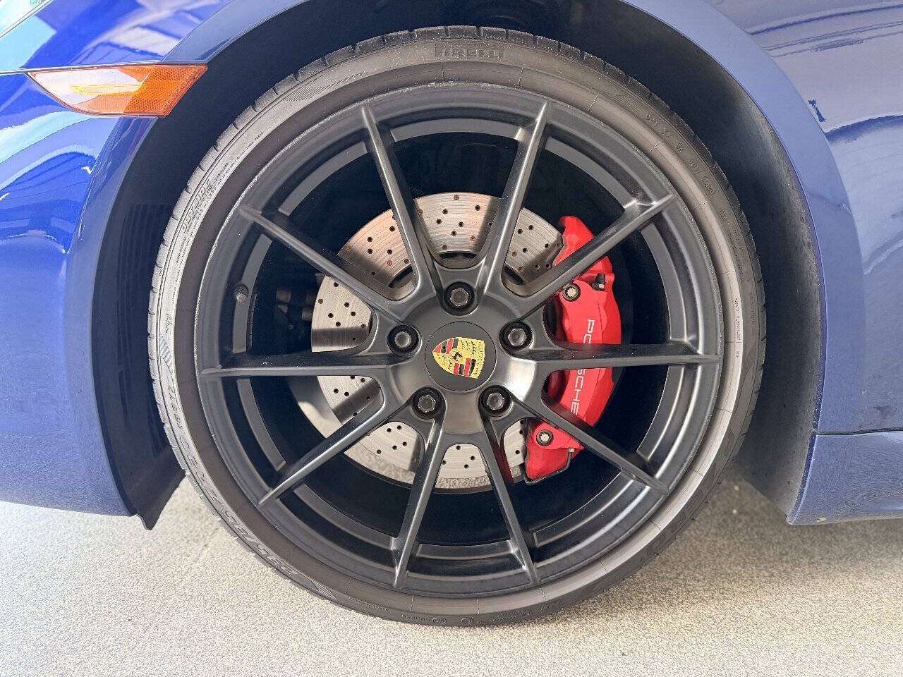 Used 2021 Porsche 718 Cayman GTS RWD image 28