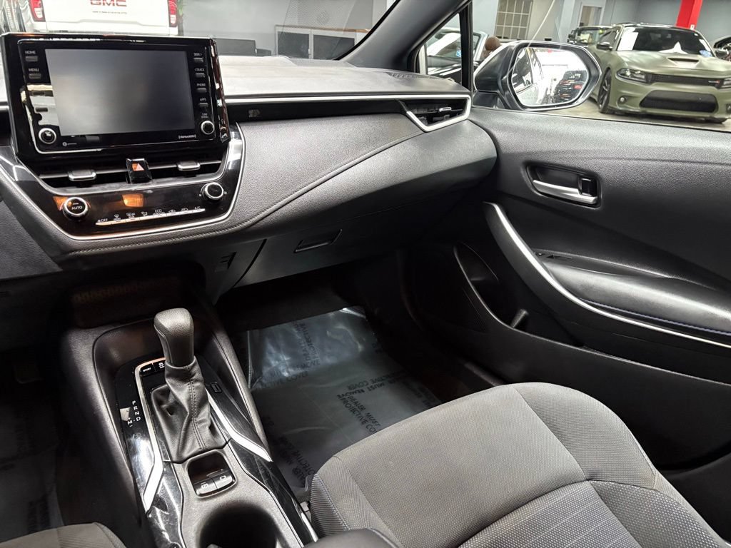 Used 2022 Toyota Corolla SE FWD image 33