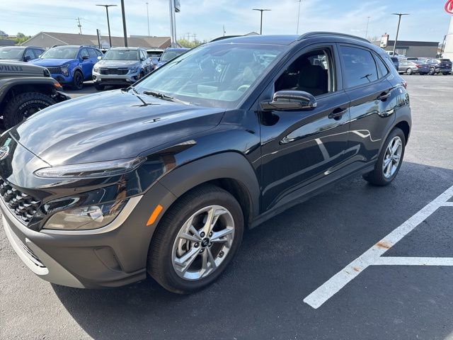 Used 2023 Hyundai Kona SEL w/ Cargo Package AWD/4WD image 1