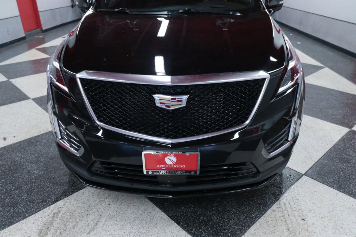Used 2023 Cadillac XT5 Sportv w/ Technology Package AWD/4WD image 4