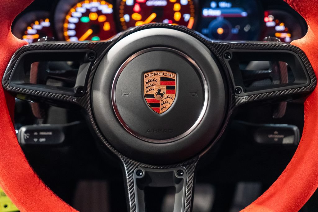 Used 2018 Porsche 911 GT2 RS RWD image 33