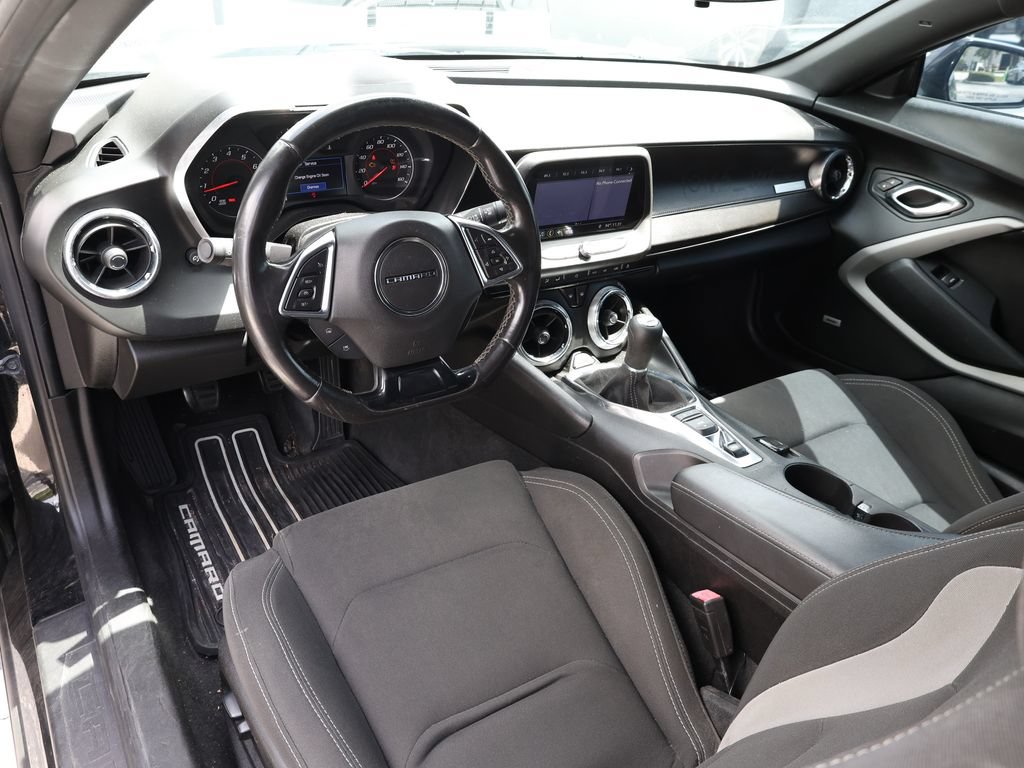 Used 2019 Chevrolet Camaro LT w/ Technology Package RWD image 14