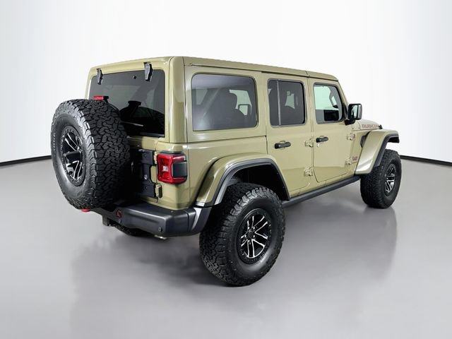 Used 2025 Jeep Wrangler Unlimited Rubicon AWD/4WD image 7