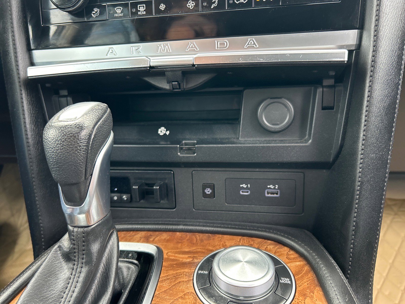 Used 2022 Nissan Armada SL image 35