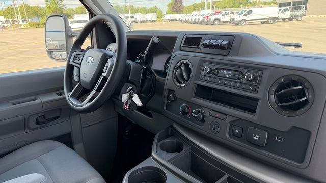 New 2027 Ford E-350 and Econoline 350 Super Duty w/ Power Equipment Group RWD image 18