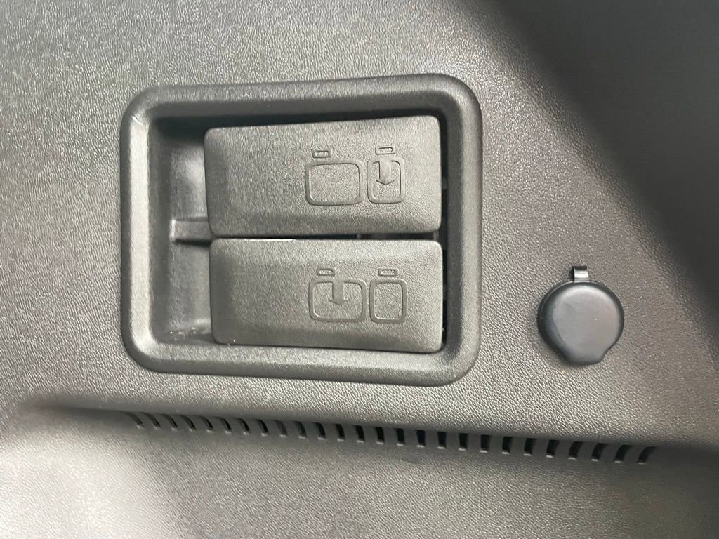 Certified 2022 Chevrolet Equinox Premier image 19