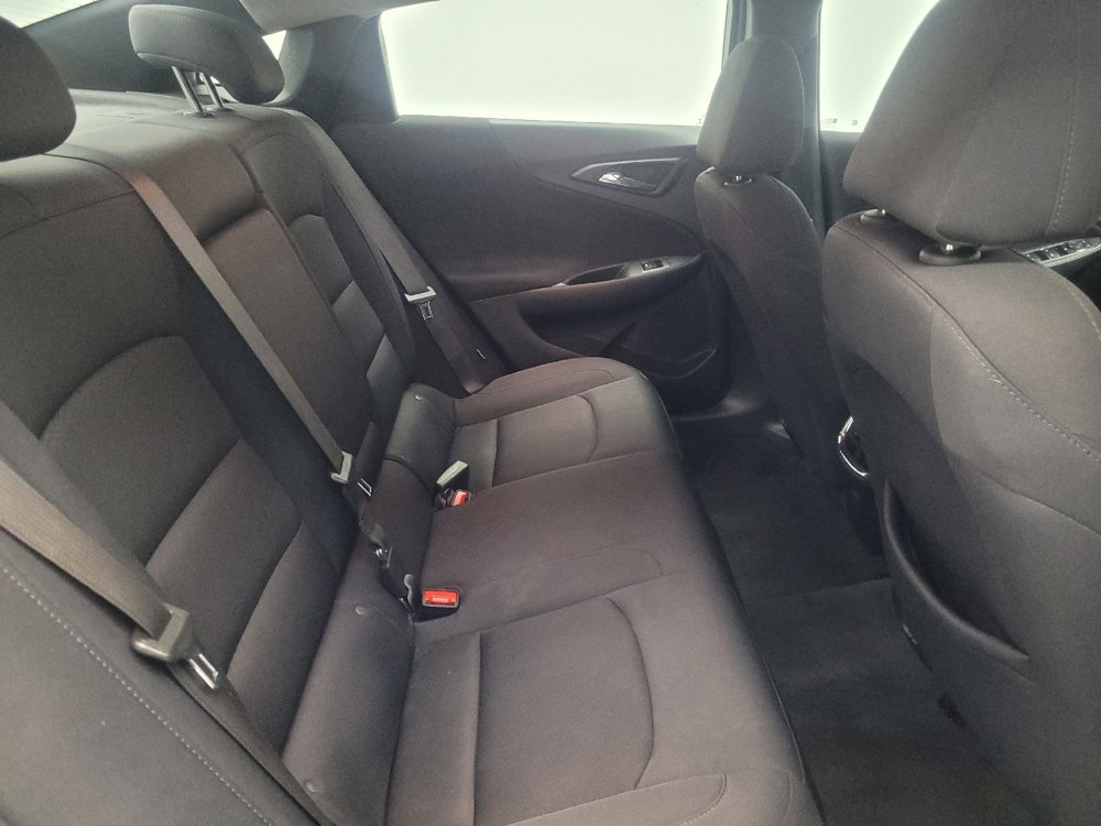 Used 2024 Chevrolet Malibu LT FWD image 19