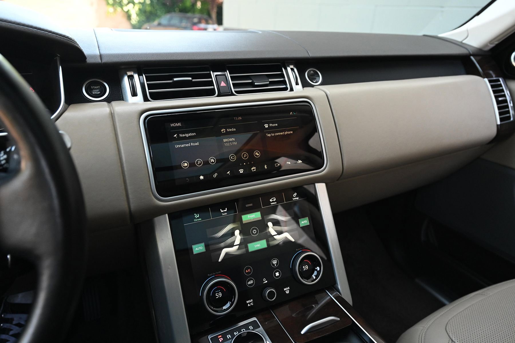 Used 2018 Land Rover Range Rover HSE AWD/4WD image 26