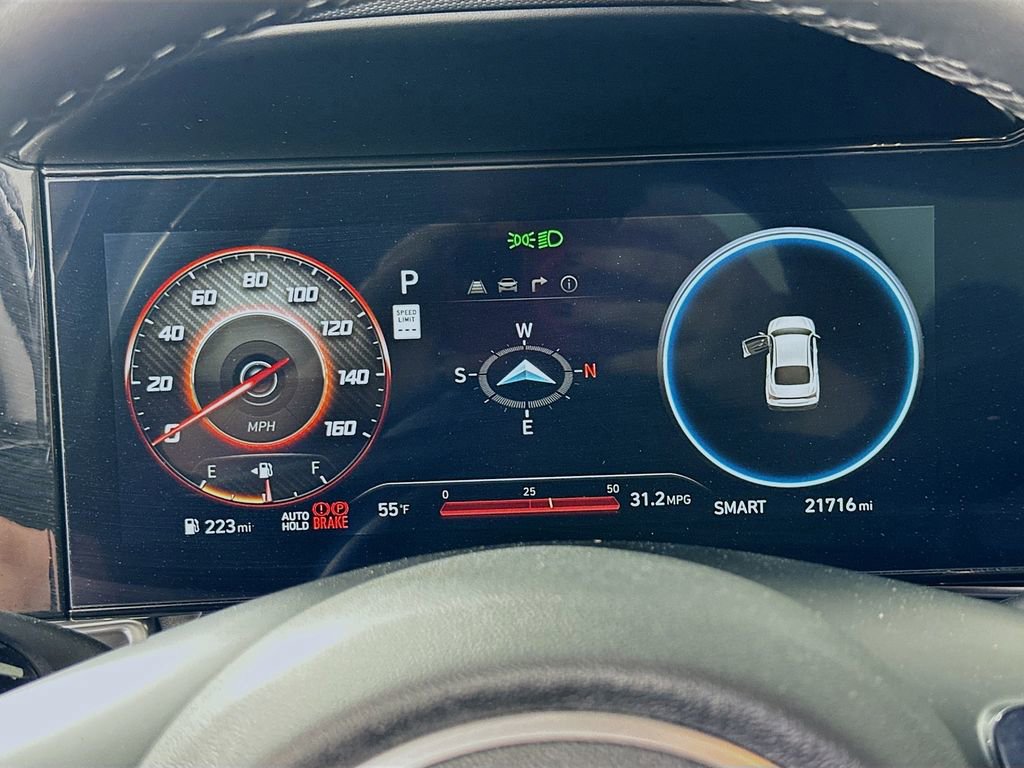 Used 2025 Hyundai Elantra SEL FWD image 24