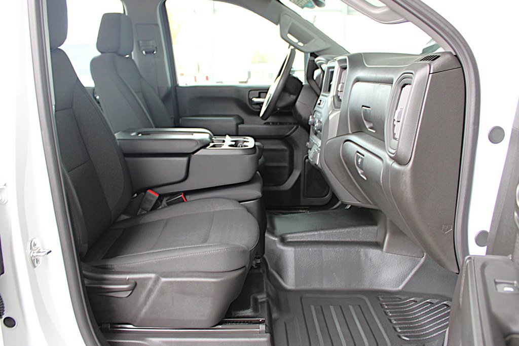 Used 2025 Chevrolet Silverado 2500 W/T w/ WT/CX Safety Package image 19