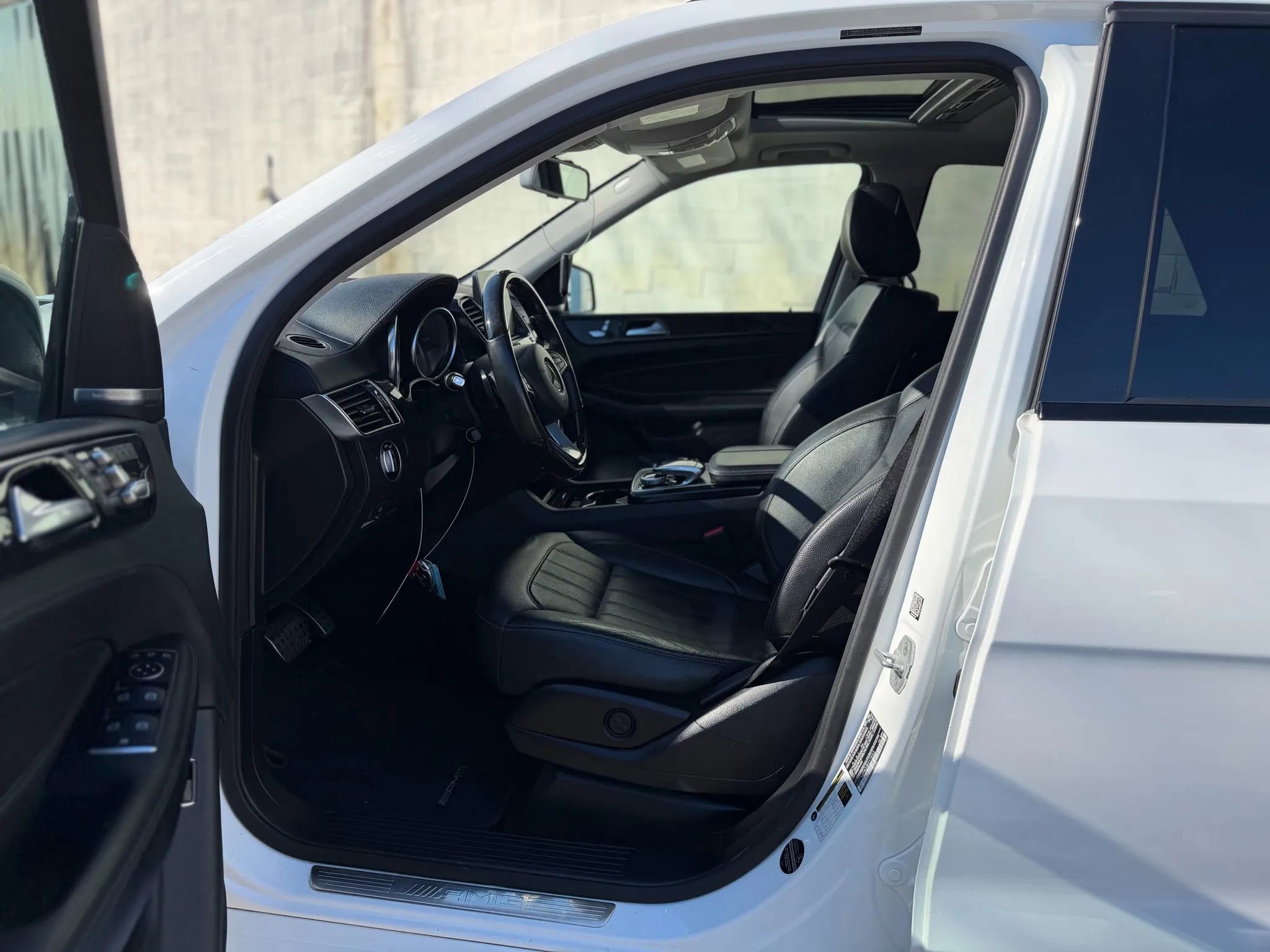 Used 2018 Mercedes-Benz GLE 43 AMG 4MATIC image 24