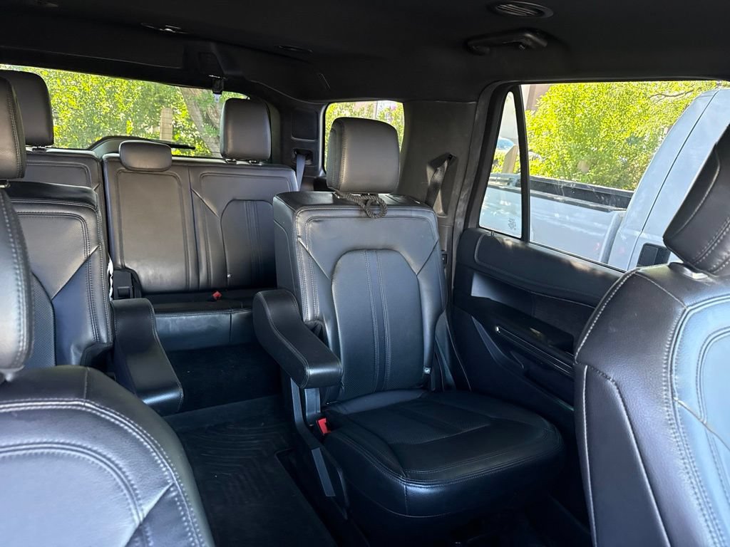 Used 2019 Ford Expedition Limited w/ Driver Assistance Package RWD image 15