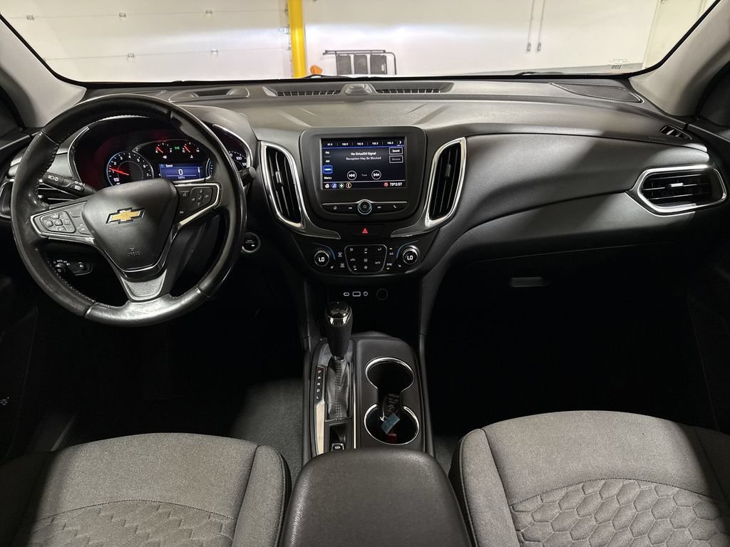 Used 2020 Chevrolet Equinox LT w/ Driver Convenience Package FWD image 10