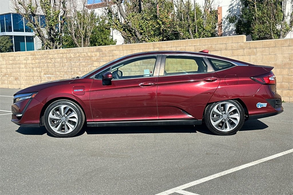 Certified 2021 Honda Clarity Plug-In Hybrid image 7
