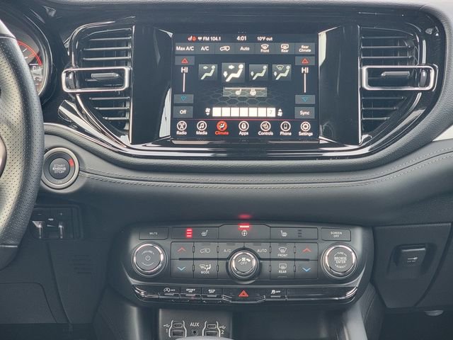 Certified 2024 Dodge Durango SXT image 28