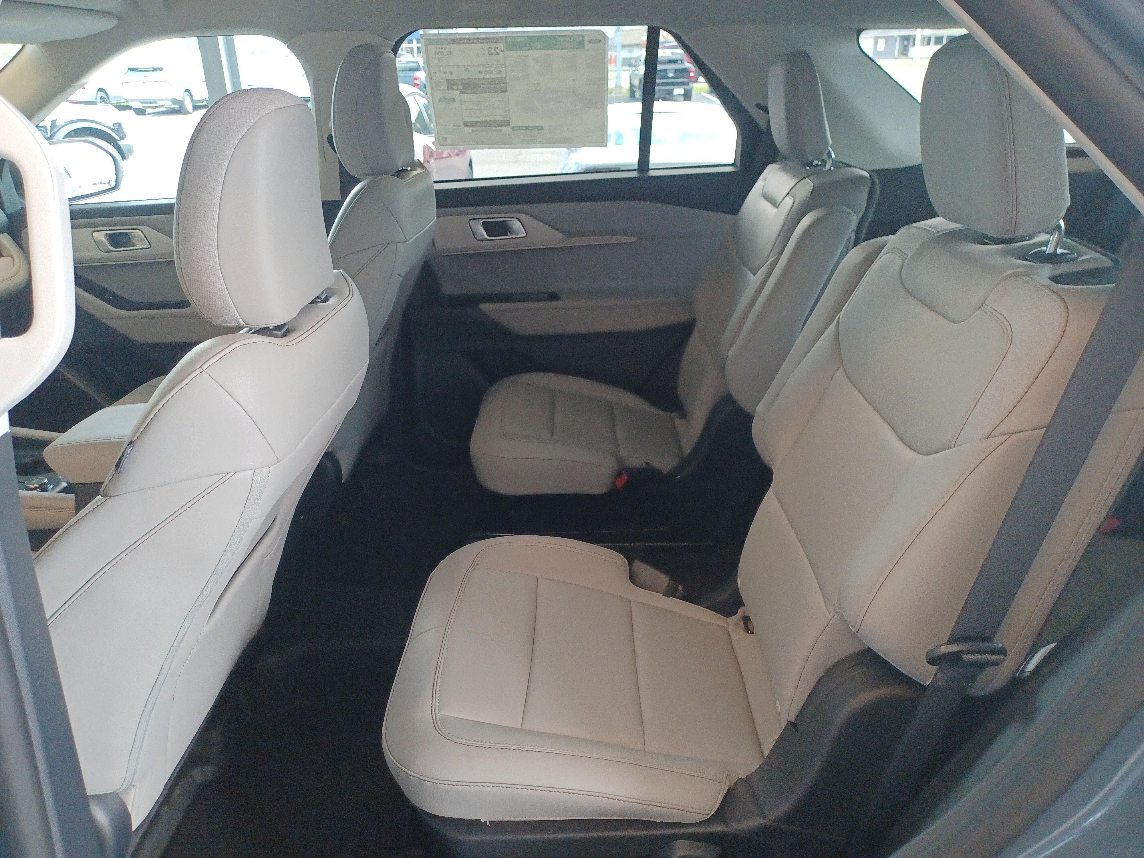 New 2025 Ford Explorer Active w/ Active Comfort Package image 14