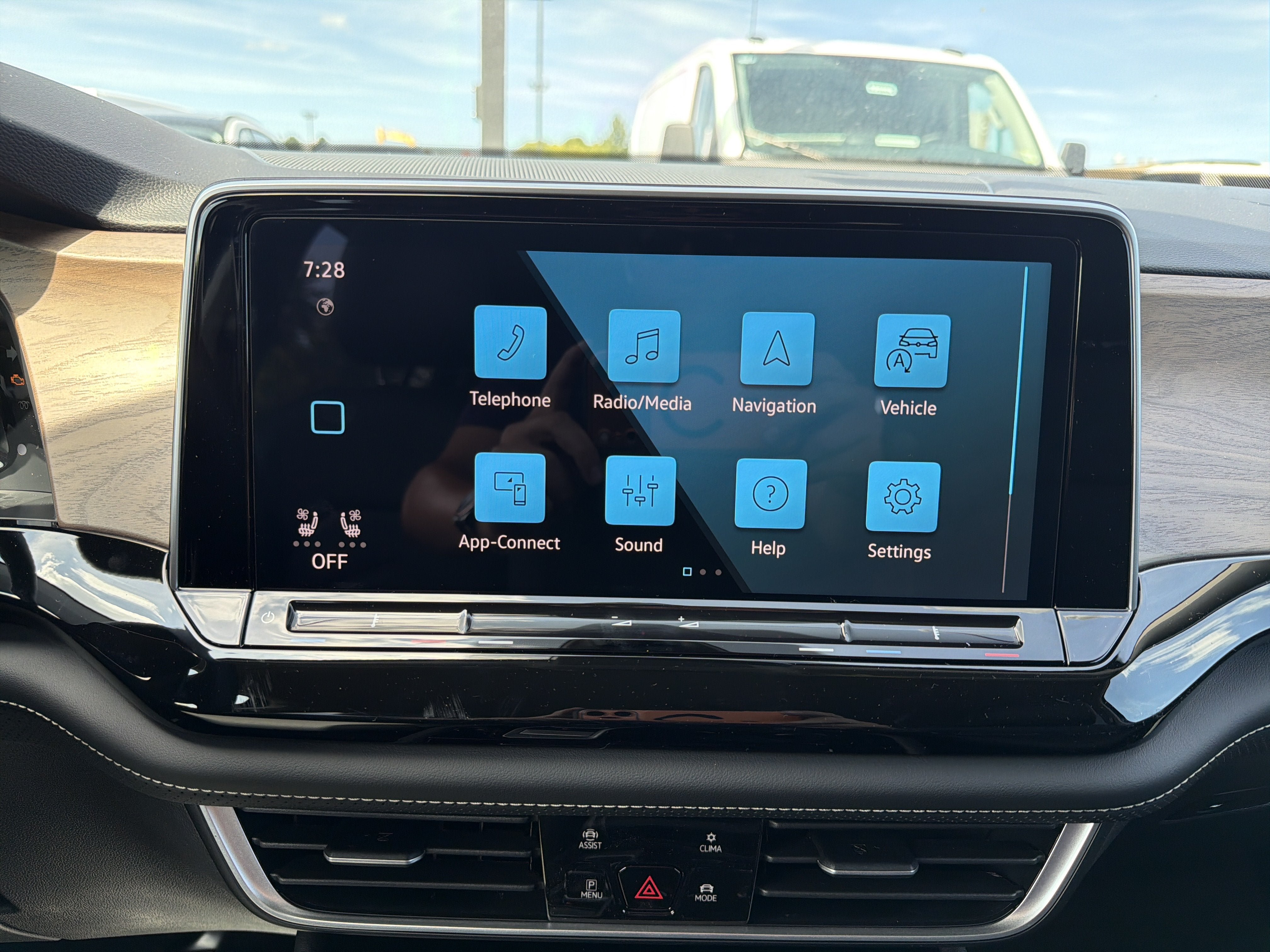 New 2026 Volkswagen Atlas SE AWD/4WD image 18