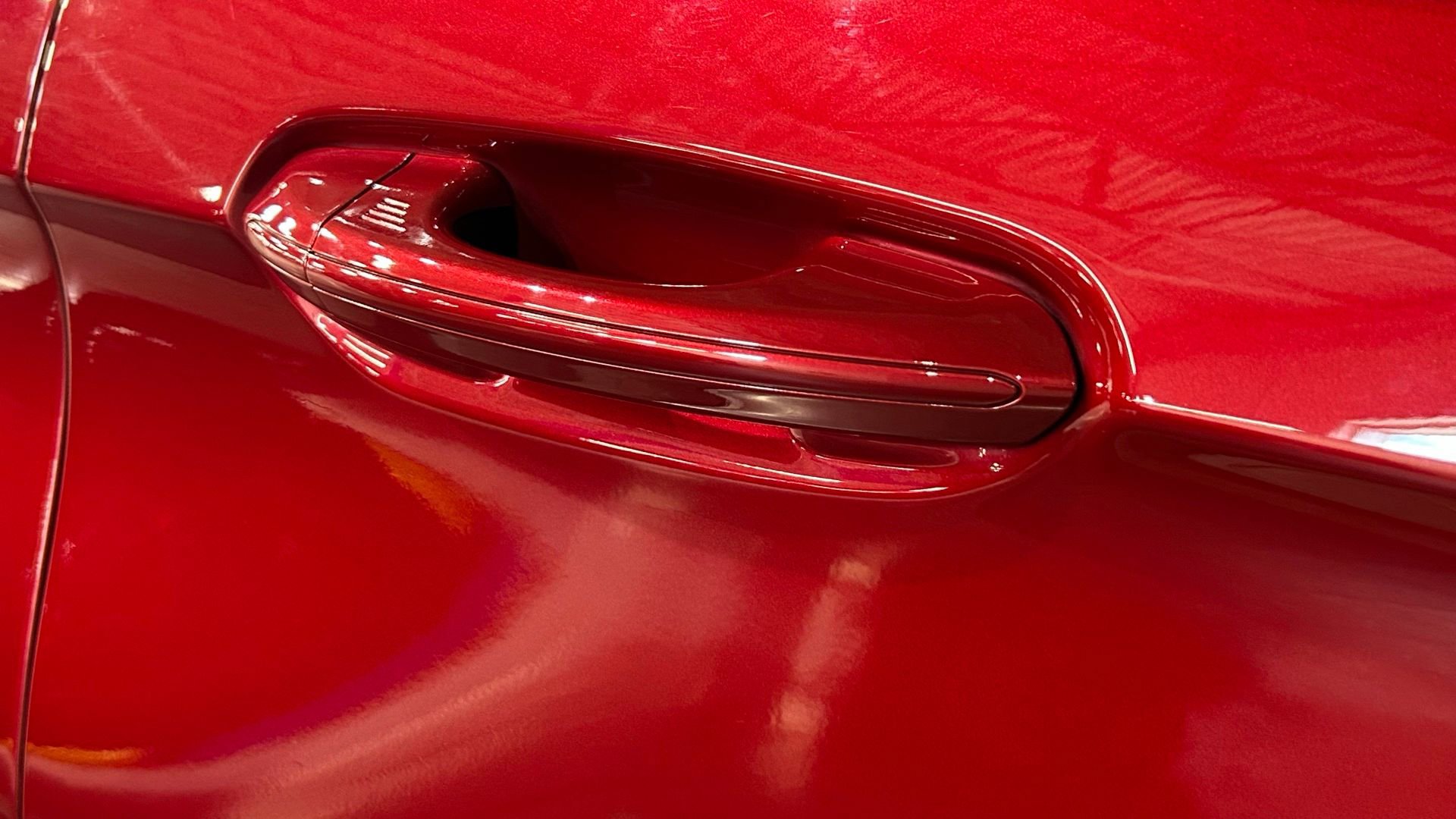 Used 2020 Ford Edge ST w/ Equipment Group 401A AWD/4WD image 17