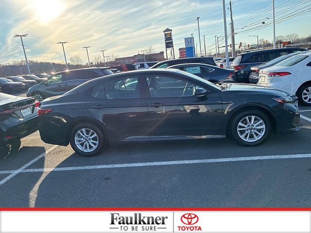 Certified 2025 Toyota Camry LE image 5