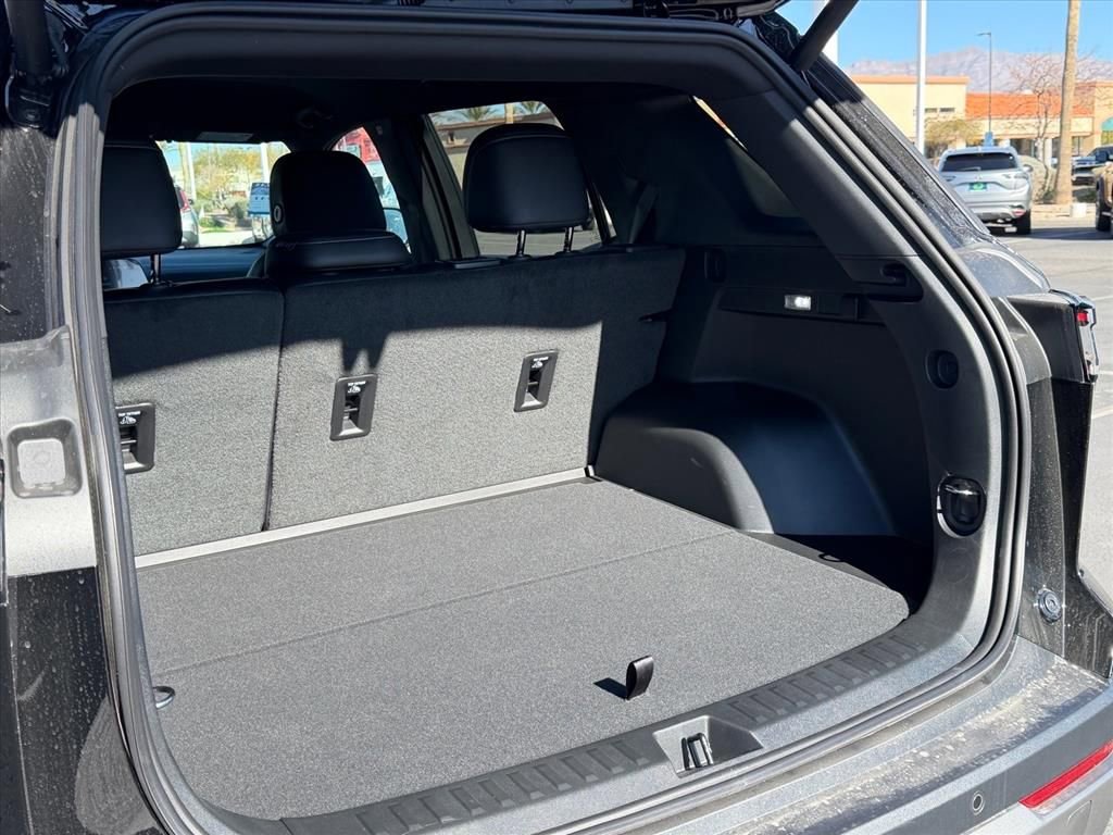 New 2026 Chevrolet Equinox LT image 9