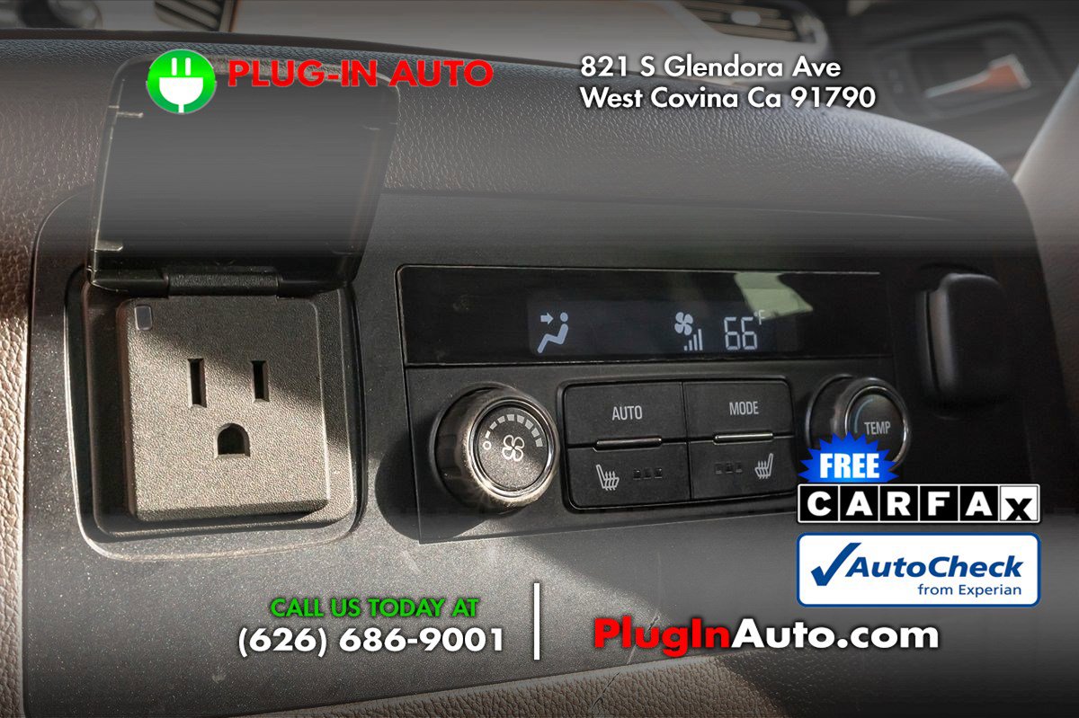 Used 2016 Chevrolet Tahoe LTZ AWD/4WD image 12