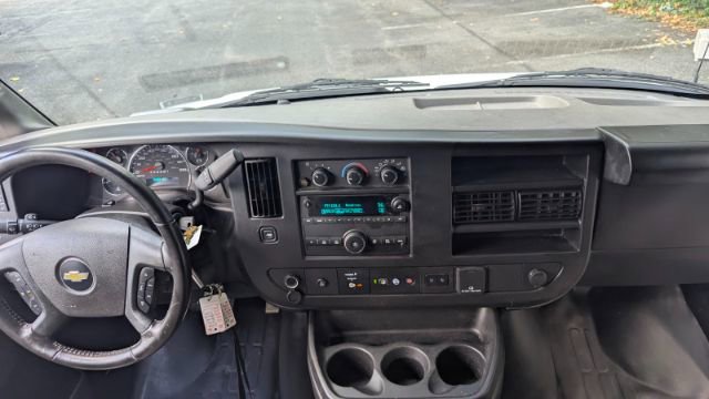 Used 2022 Chevrolet Express 2500 w/ Driver Convenience Package image 24