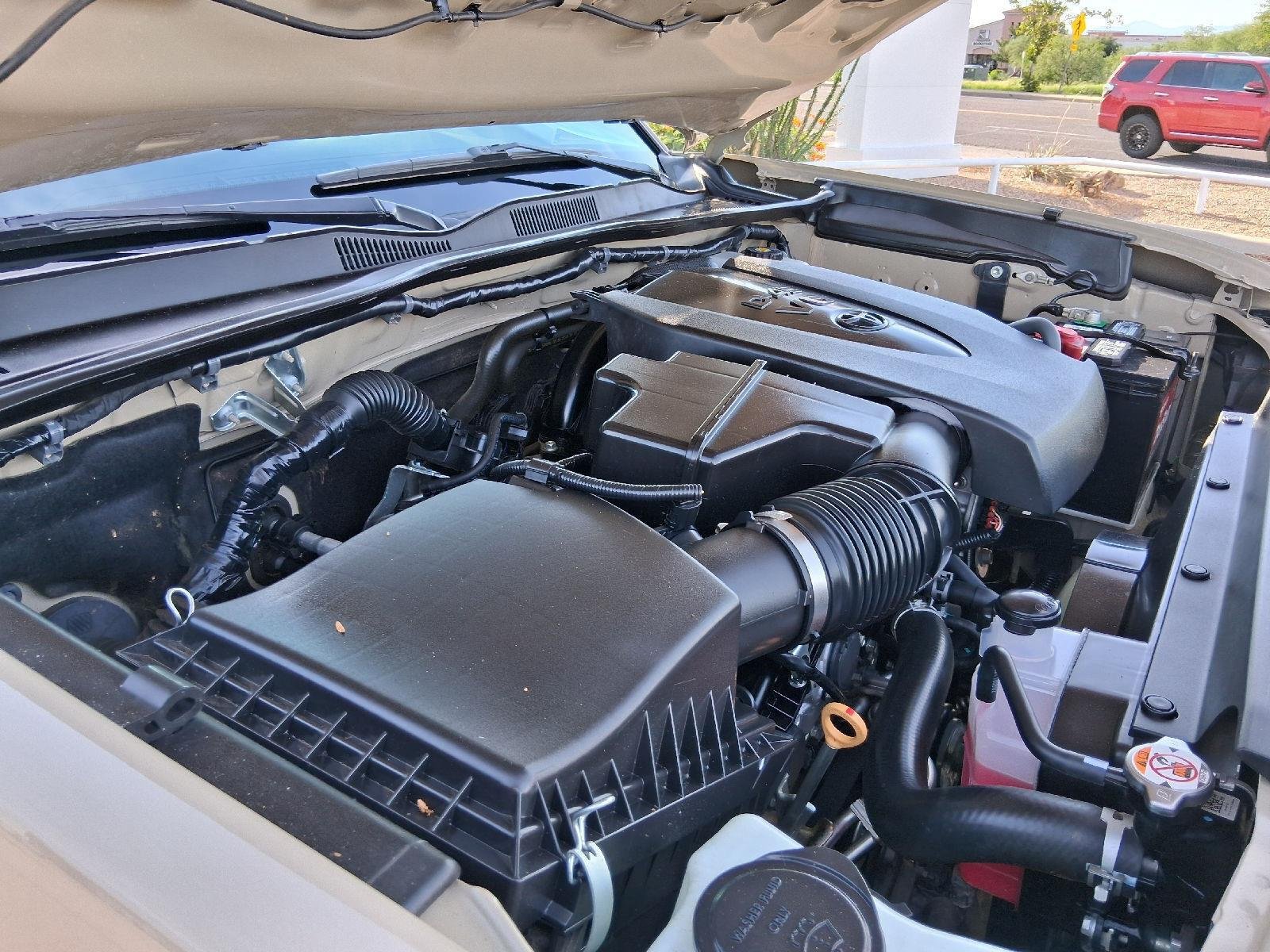 Used 2019 Toyota Tacoma TRD Off-Road w/ Technology Package AWD/4WD image 36