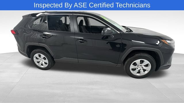 Used 2024 Toyota RAV4 LE image 2