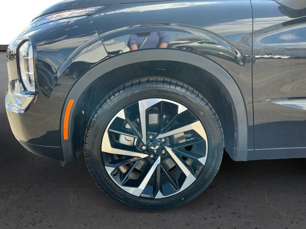 Used 2022 Mitsubishi Outlander SEL image 13