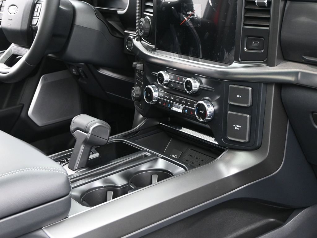 New 2025 Ford F150 Lariat w/ Equipment Group 502A High image 33