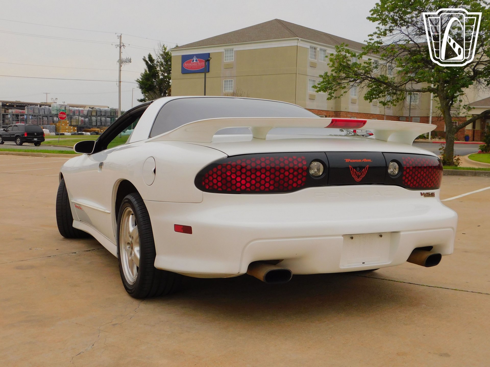 Used 1996 Pontiac Firebird Coupe image 15