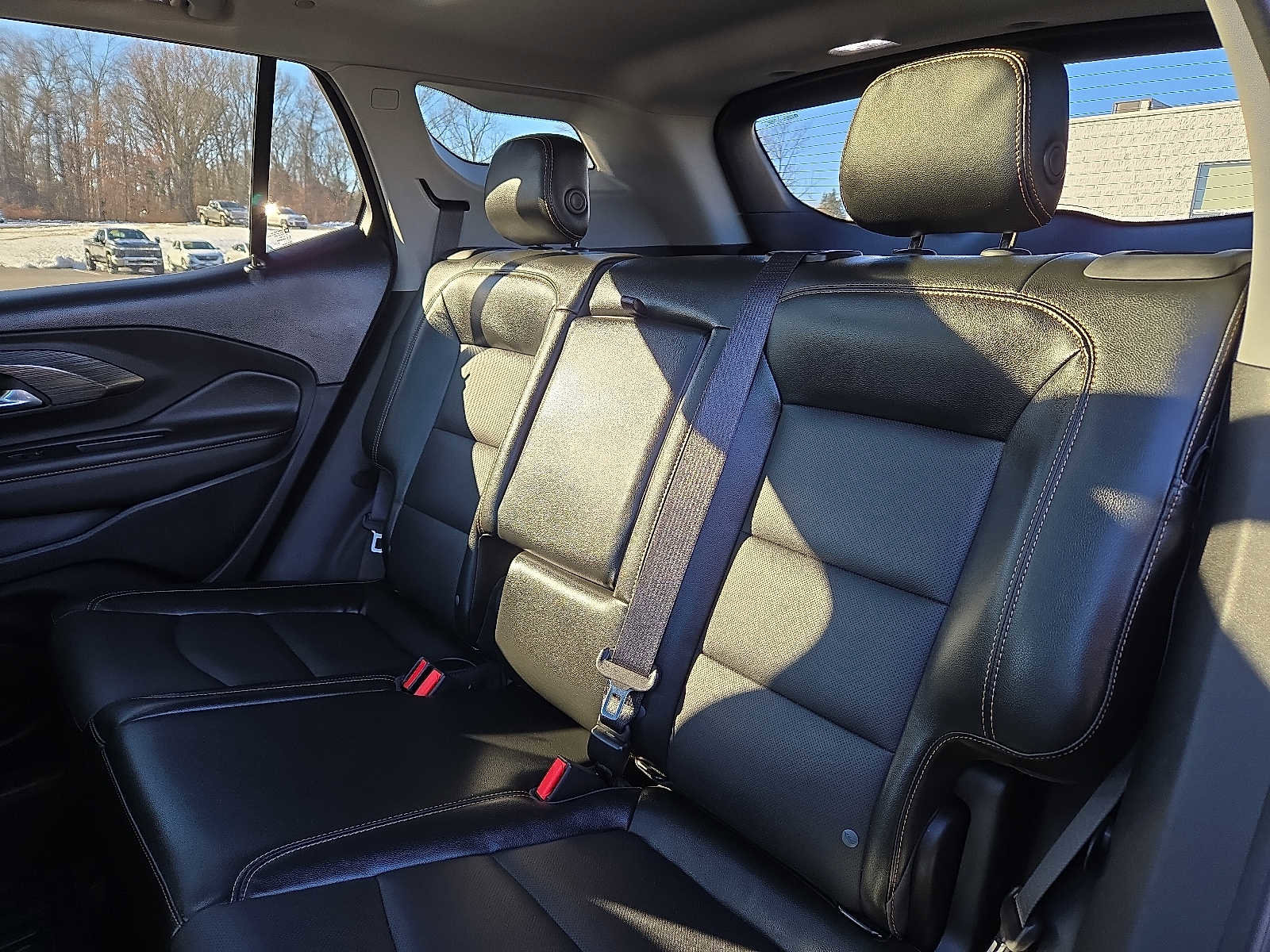 Used 2020 GMC Terrain SLT w/ Preferred Package image 10