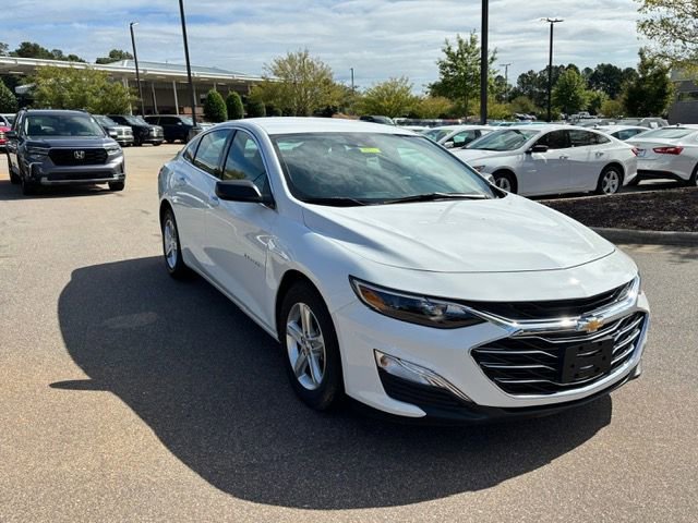 New 2025 Chevrolet Malibu LS w/ Driver Confidence Package image 8