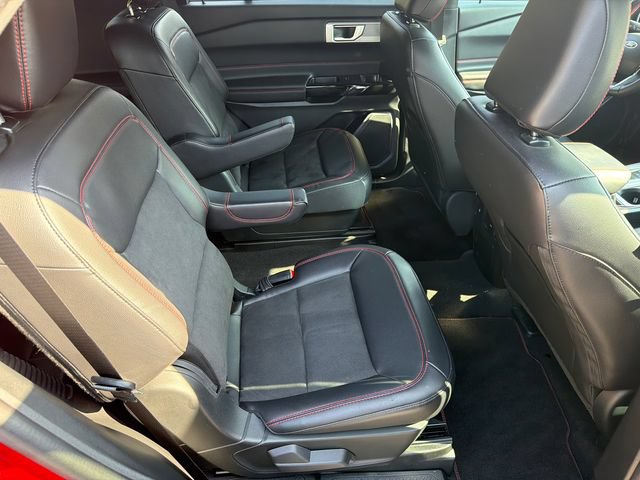 Used 2023 Ford Explorer ST-Line w/ Class IV Trailer Tow Package RWD image 17