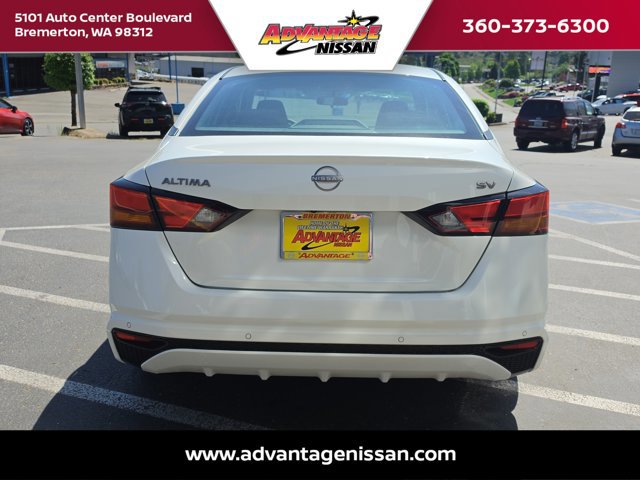 Used 2024 Nissan Altima 2.5 SV FWD image 4